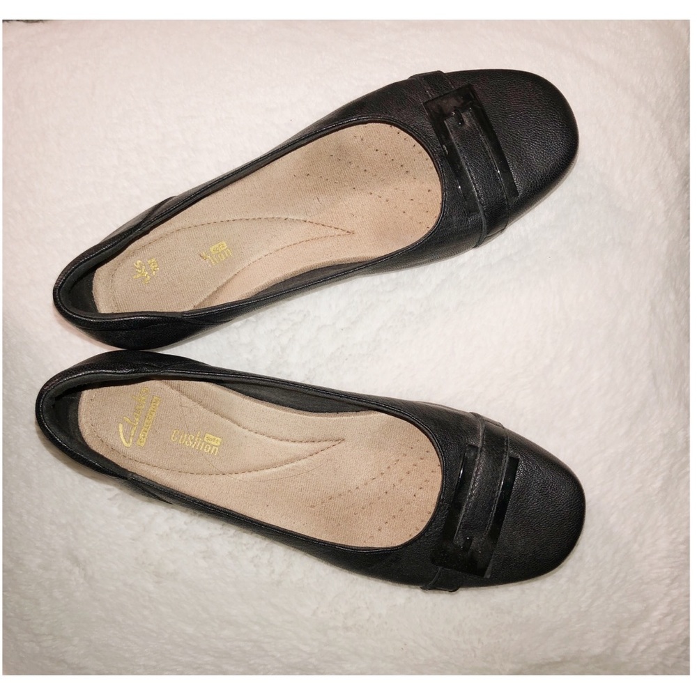 CLARKS comfort flats